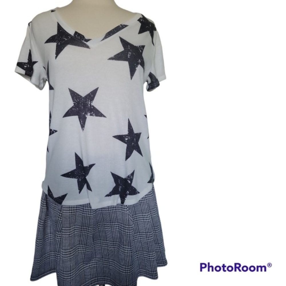 Alter'd State OverSized Black & White Star Tee - S